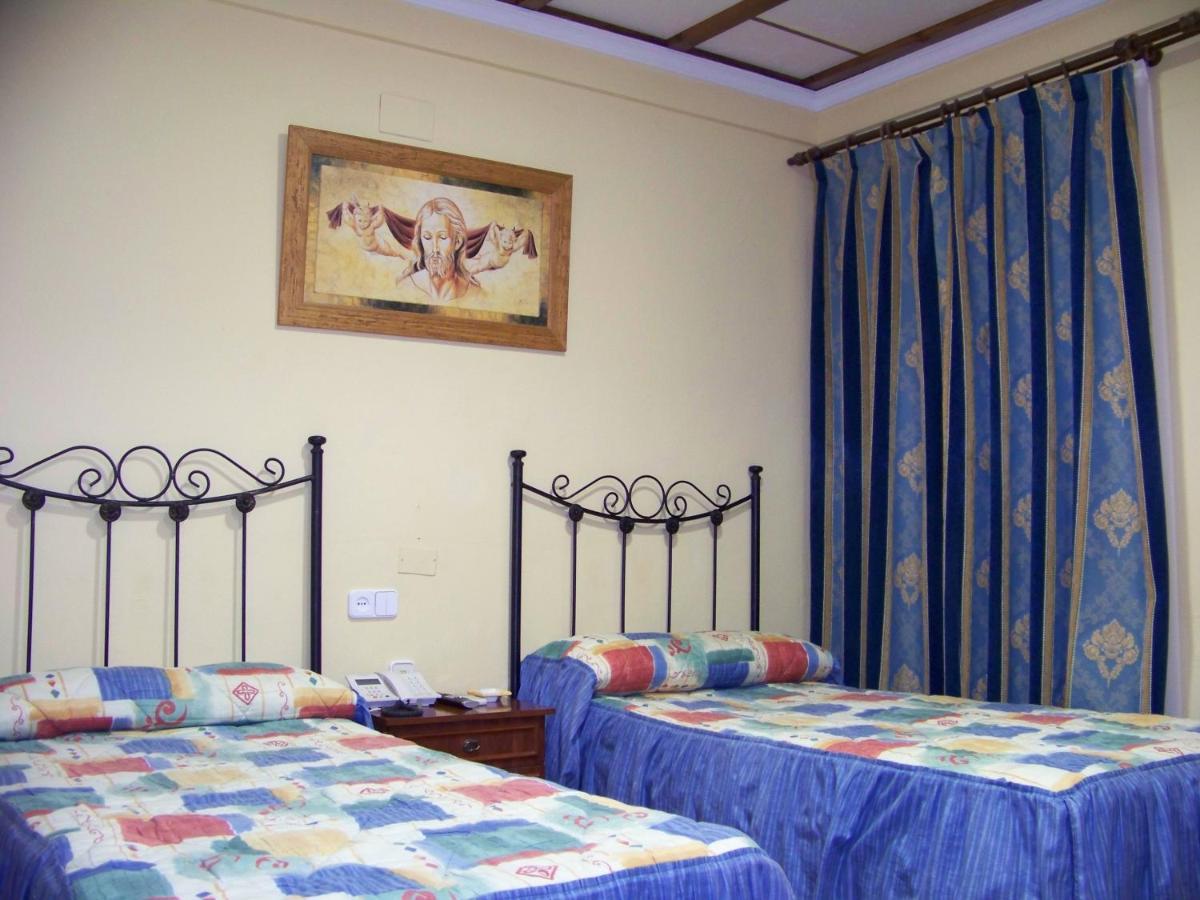 Hostal El Lirio Bollullos Par del Condado Kamer foto