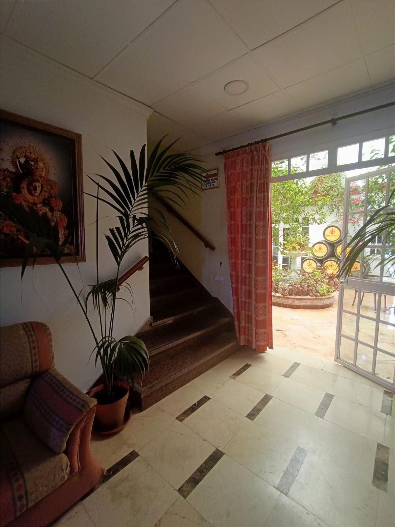 Hostal El Lirio Bollullos Par del Condado Buitenkant foto