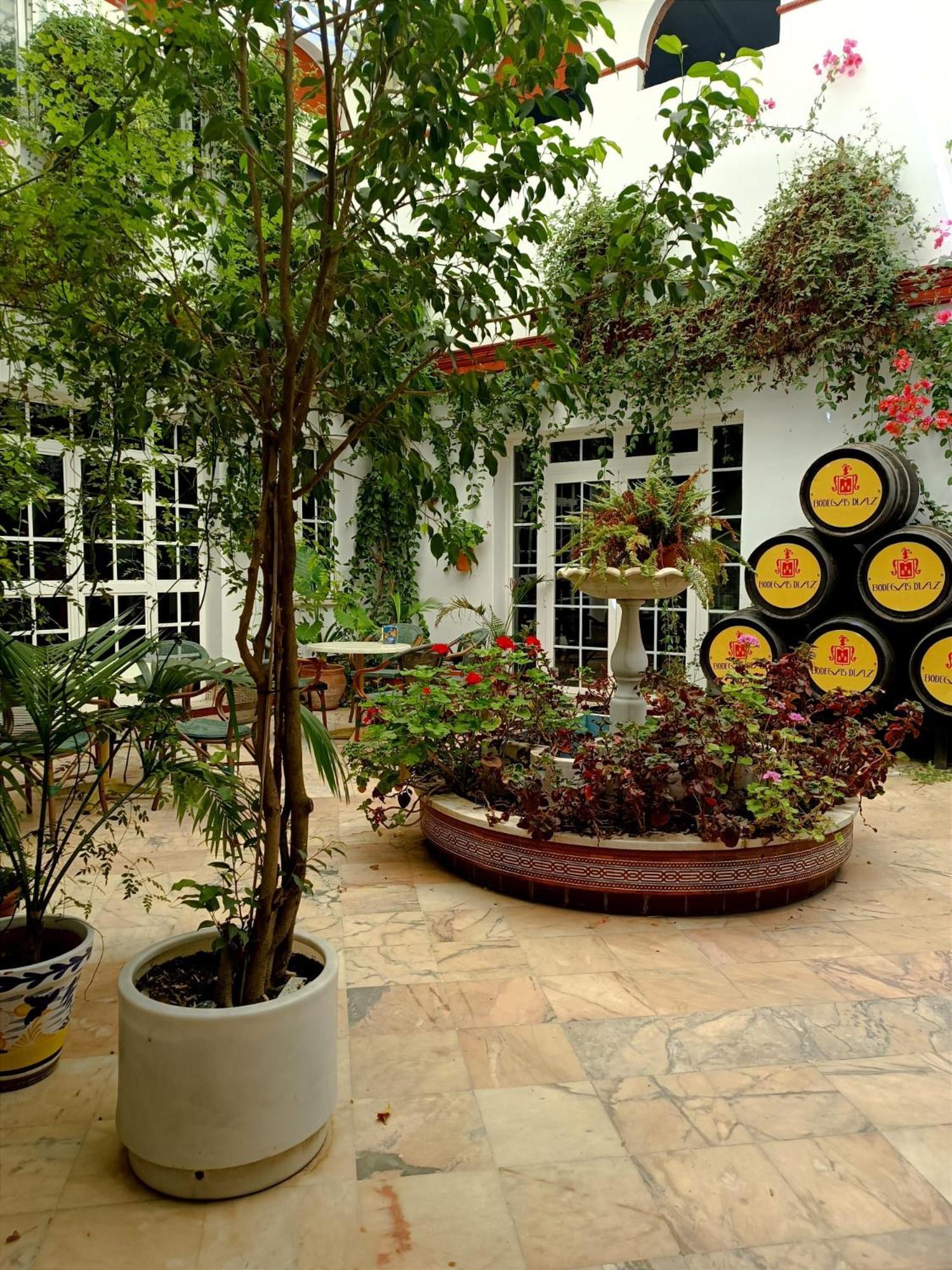 Hostal El Lirio Bollullos Par del Condado Buitenkant foto